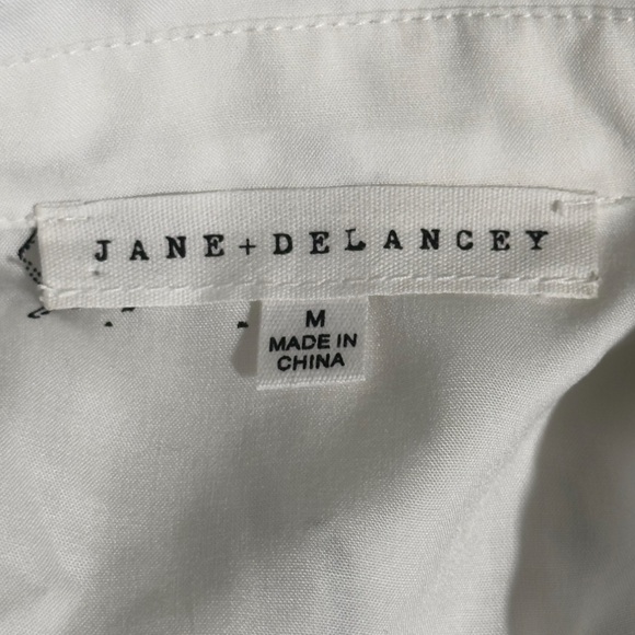 Jane and Delancey Giraffe Novelty Print Button-Up Short Sleeve Shirt Top‎ Medium - Picture 6 of 8